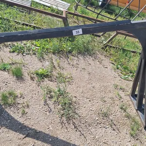 Gooseneck hitch attachment
