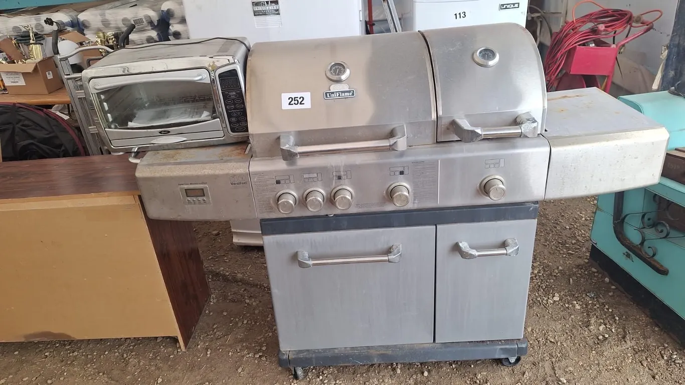 Bbq and microwave