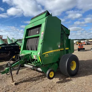John Deere 569 Mega Wide Plus Baler