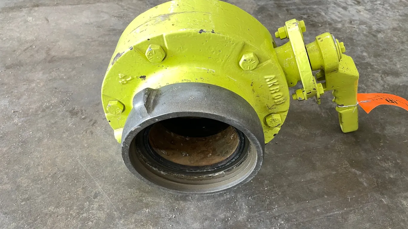 4 1/2" Hand Valve