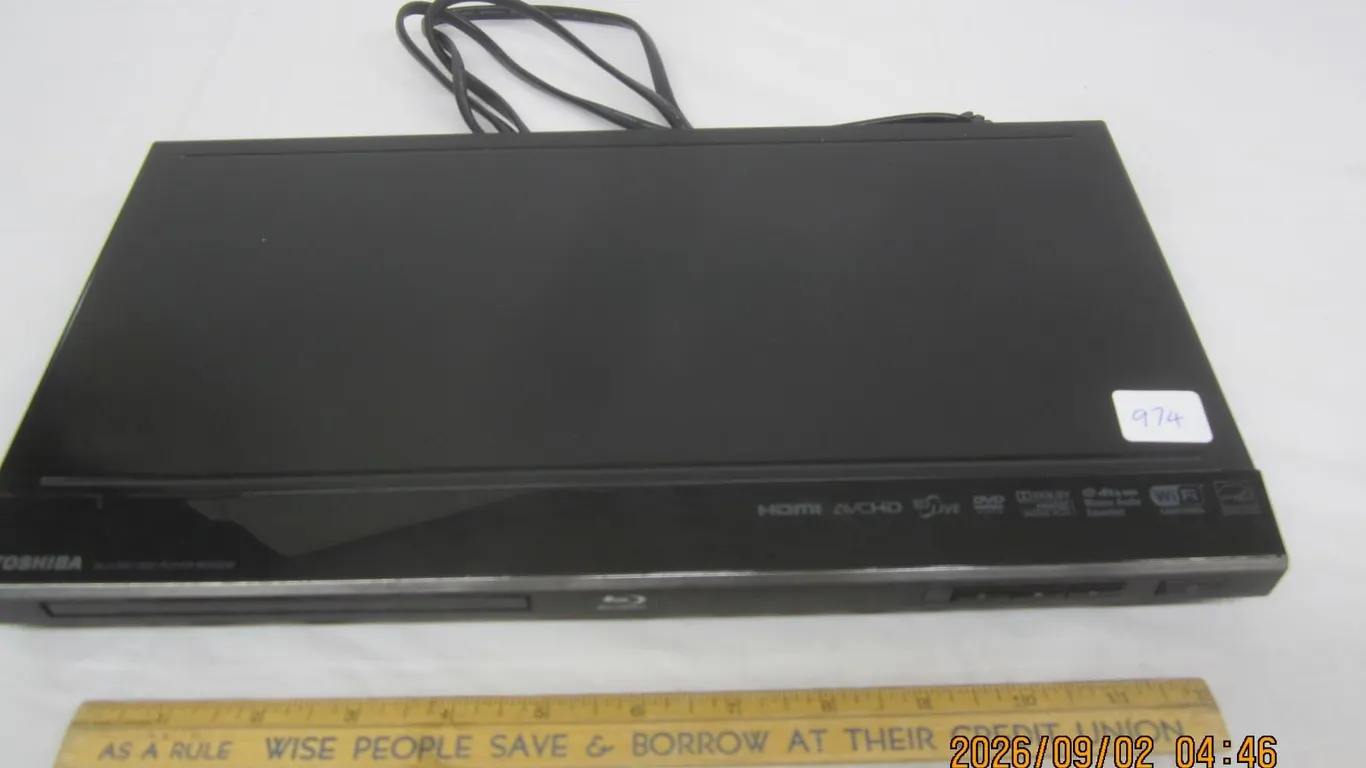 974. Toshiba Blue-Ray Disc Player Working