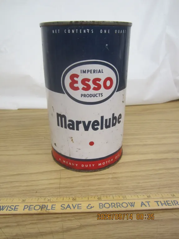 1078. Vintage Imperial ESSO Marve lube Can Full