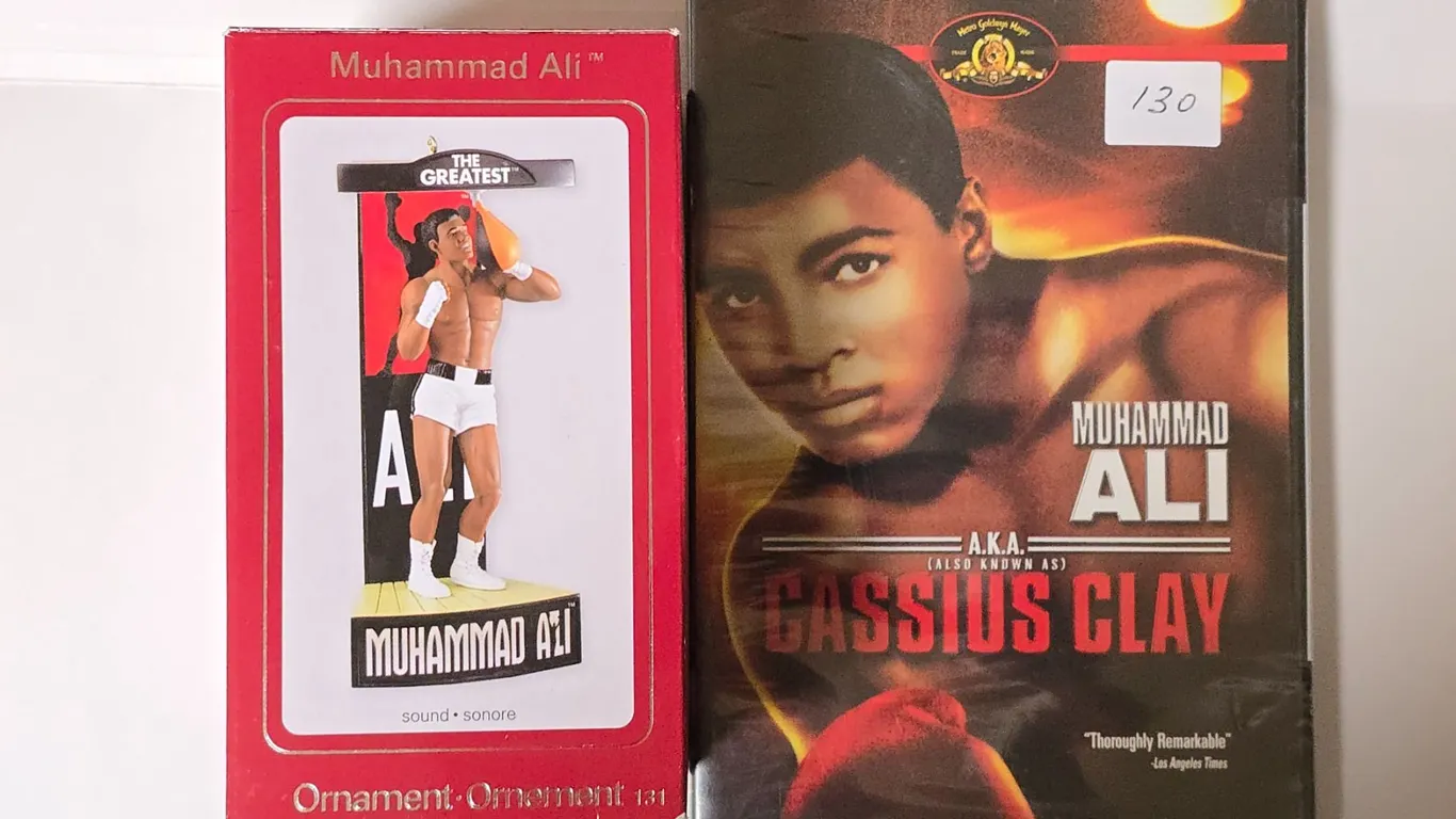Muhammad ALI Heirloom Ornament & DVD (Sealed)