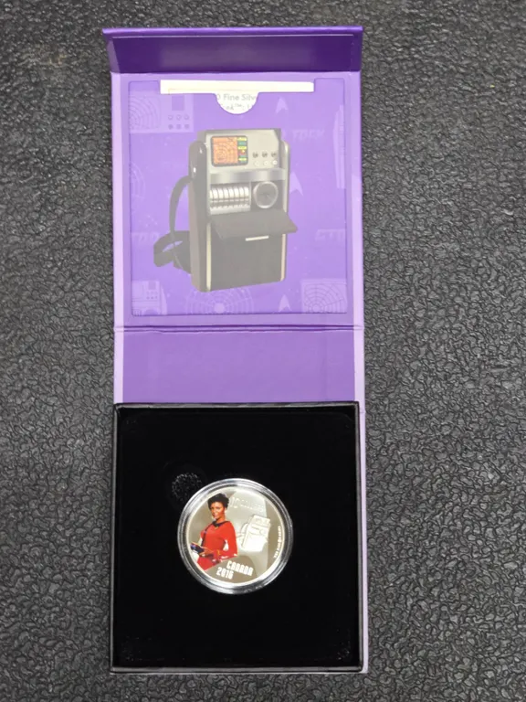 2016 Canada $10 Star Trek Uhura & Tricorder 1/2 oz .999 Fine Silver Coin w/ Box & COA