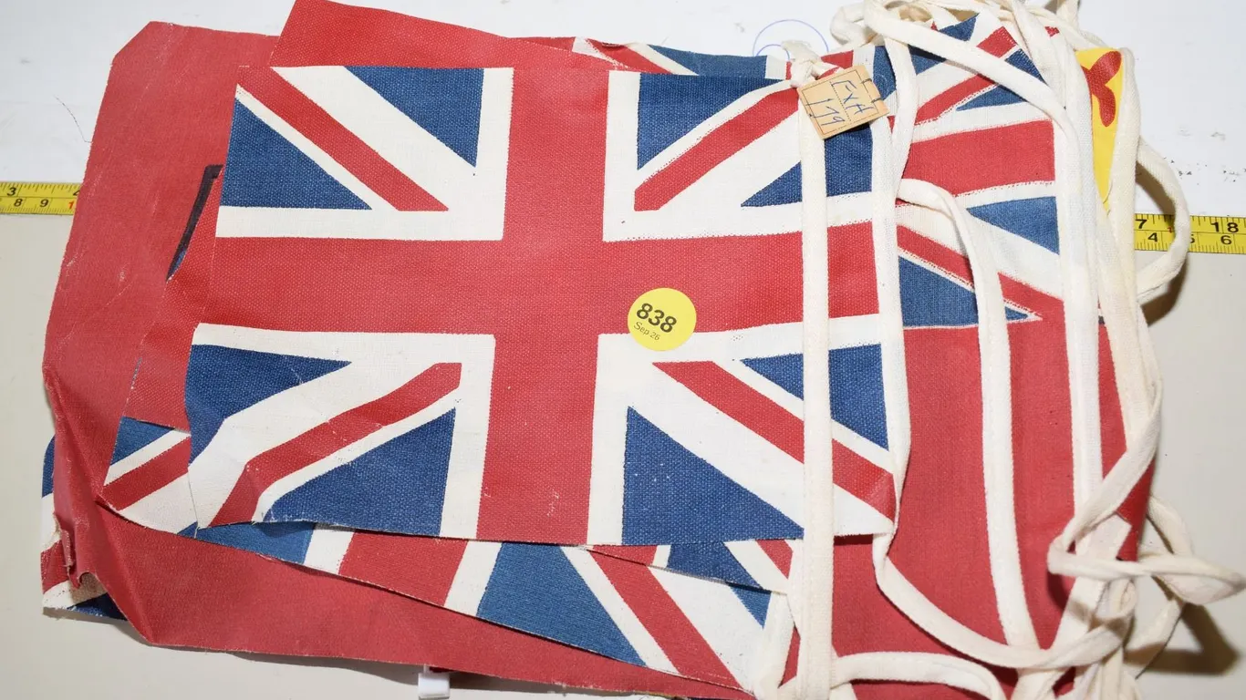 16’ of Flags / Pennant String circa 1950’s