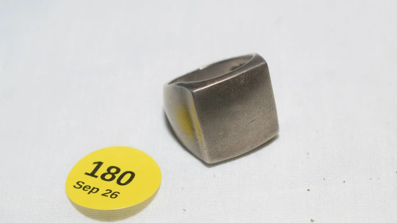 Men’s Ring