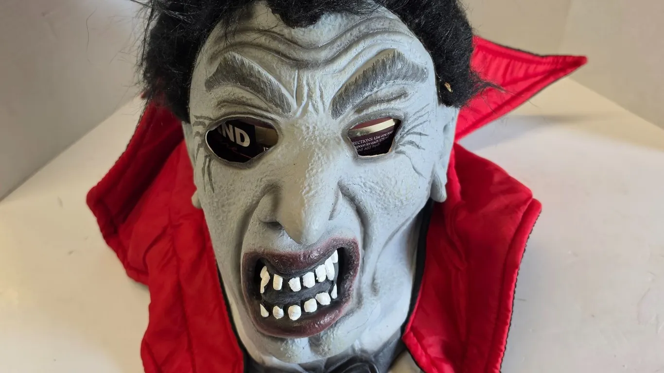 Vintage Dracula Halloween Mask