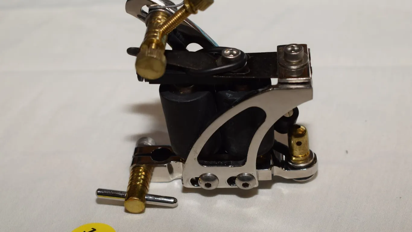 Personal Engraved Tattoo Gun – Untested