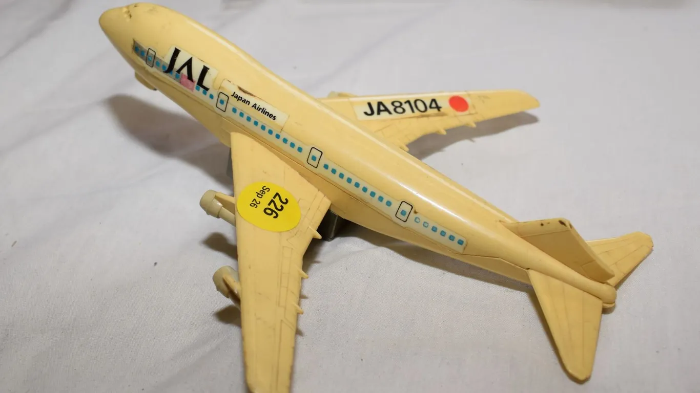 JAL Toy Airplane