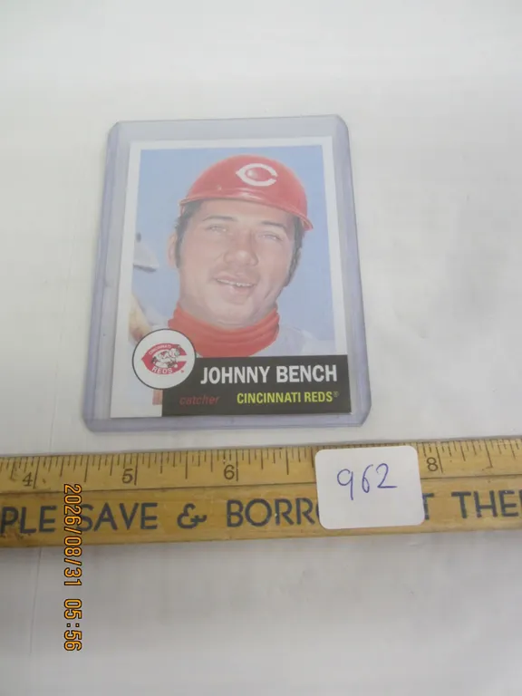 962. Vintage Johnny Bench Baseball Card