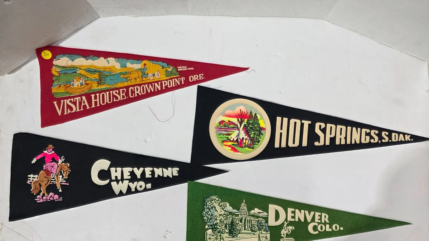 (4) US Pendants – Oregon, South Dakota, Colorado, Wyoming