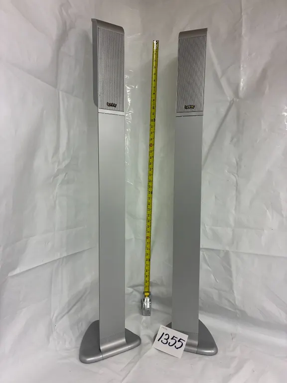 Infinity Stereo Speakers