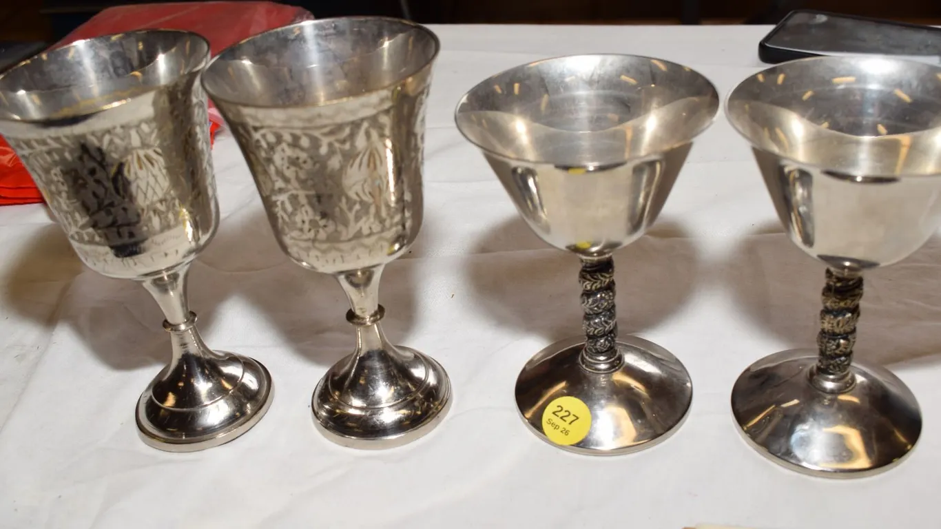 (4) Goblets