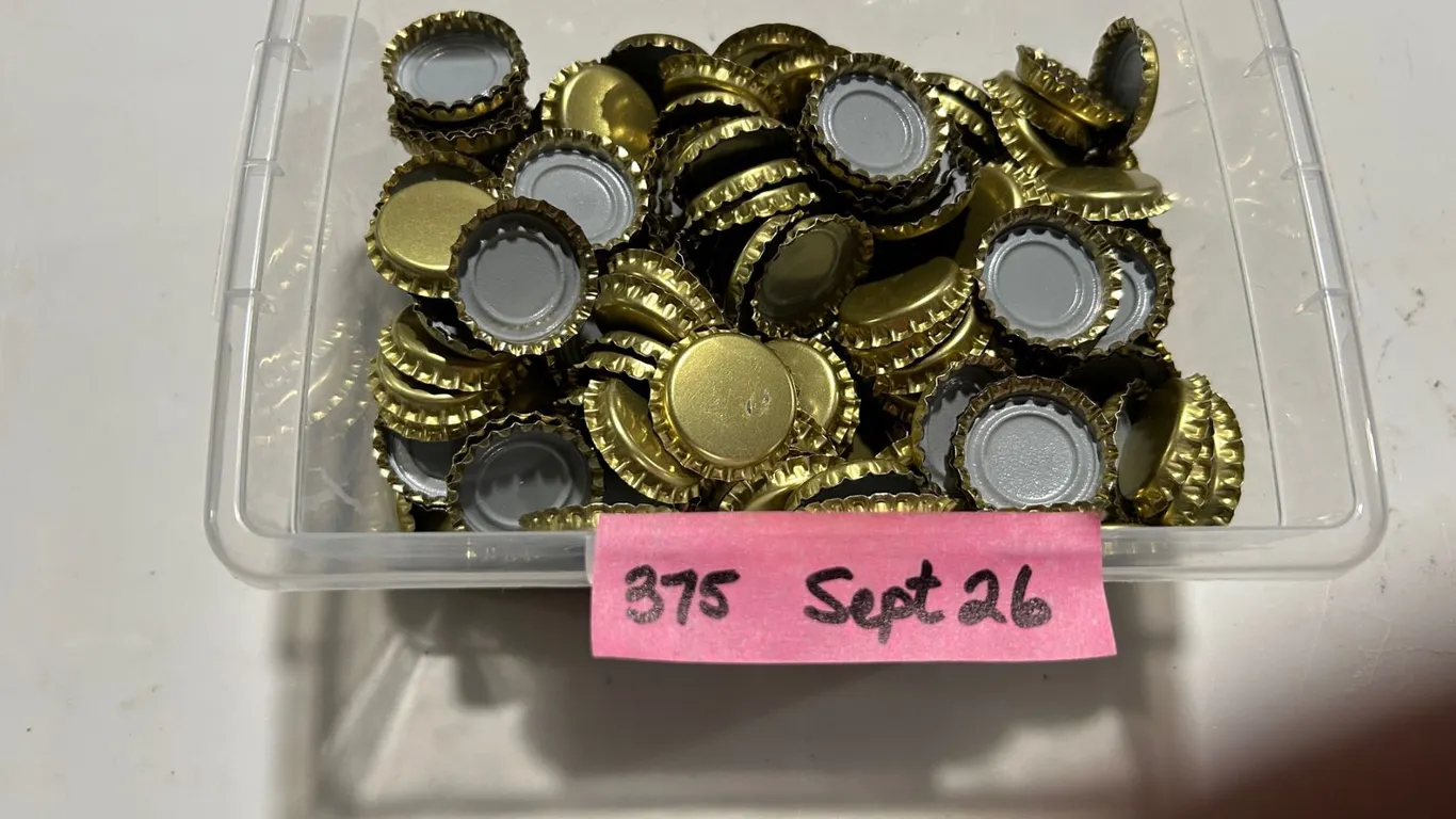 New bottle caps (approx.150)