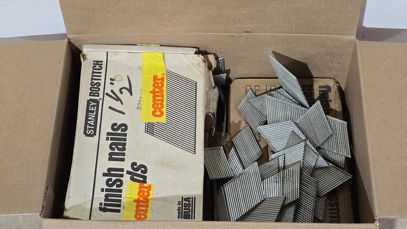 3 Boxes Bostitch Power Nails (11/2 &11/4)