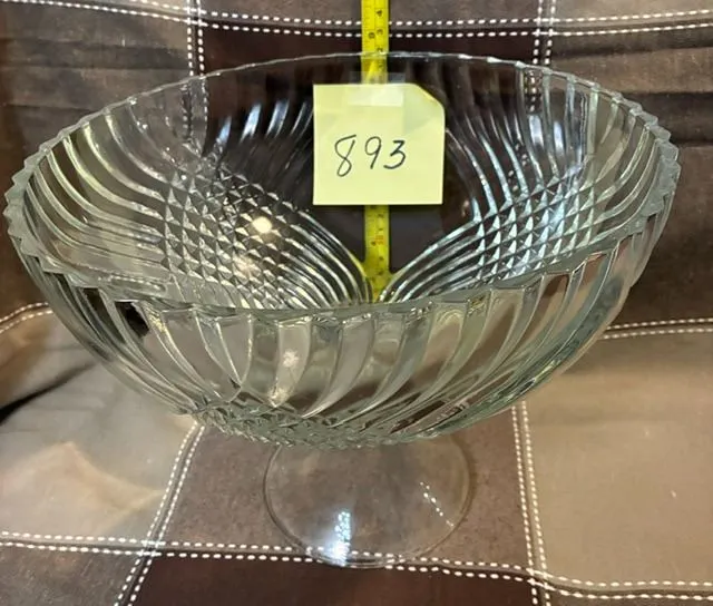 Fluted Bowl for Serving Trifle, Salad or Fruit