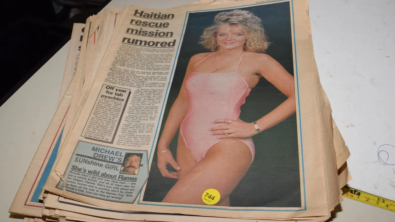 Dozens of 1980’s Sunshine Girl Photos