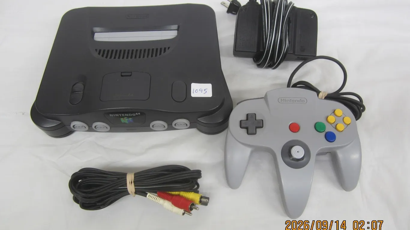 1095. Nintendo 64 (N64) Consol with Power Pack, AV Cord and One Controller Tested Ready to Use