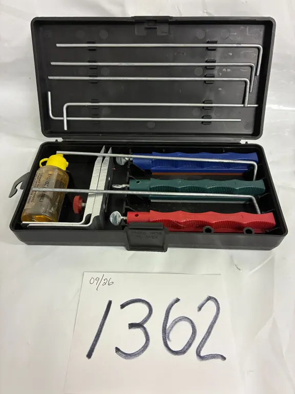 LS Lansky Sharpener, Lansky Oil