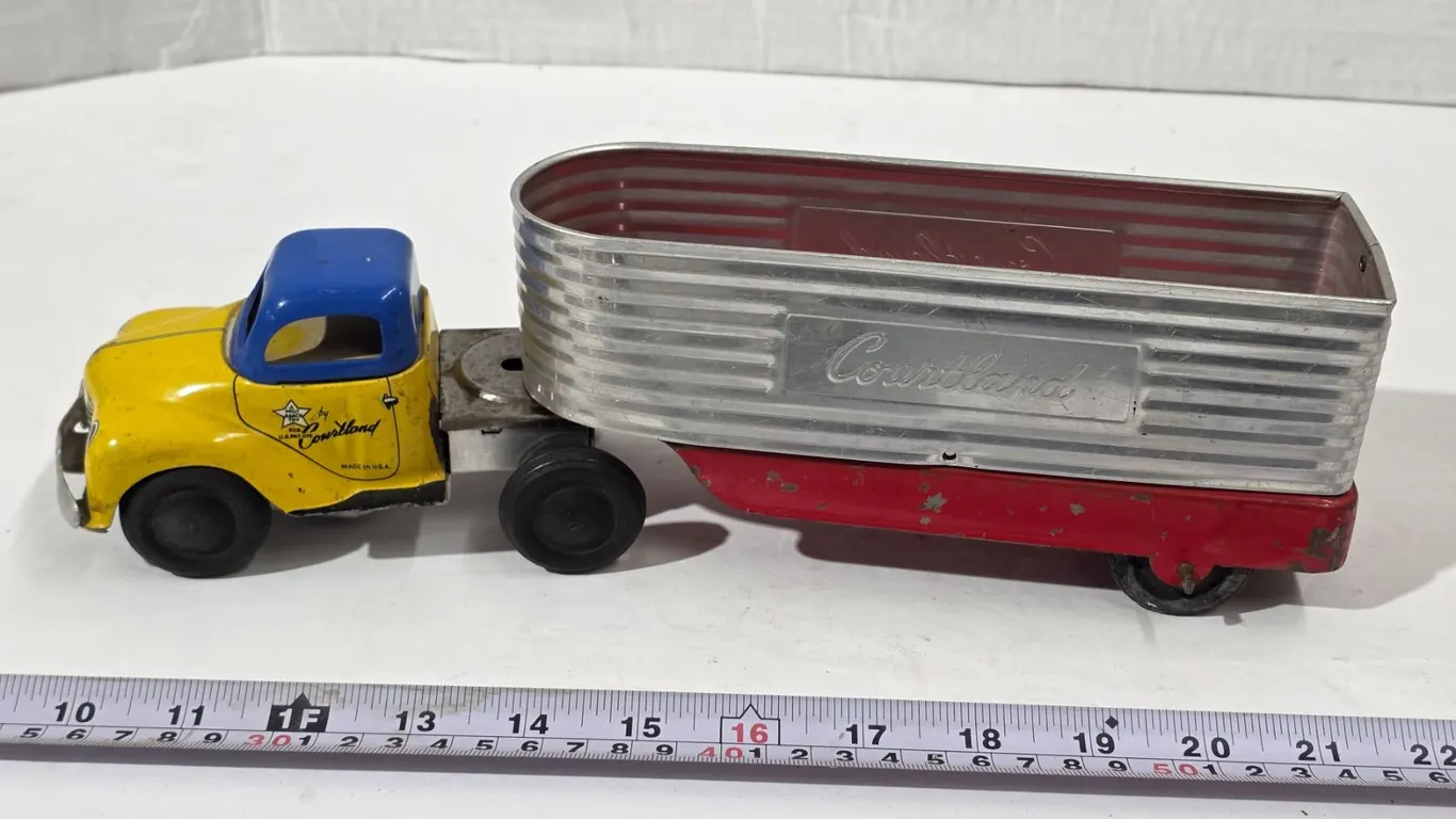 Late 1940 All Original Courtland Truck & Trailer, Keywind – Rare USA