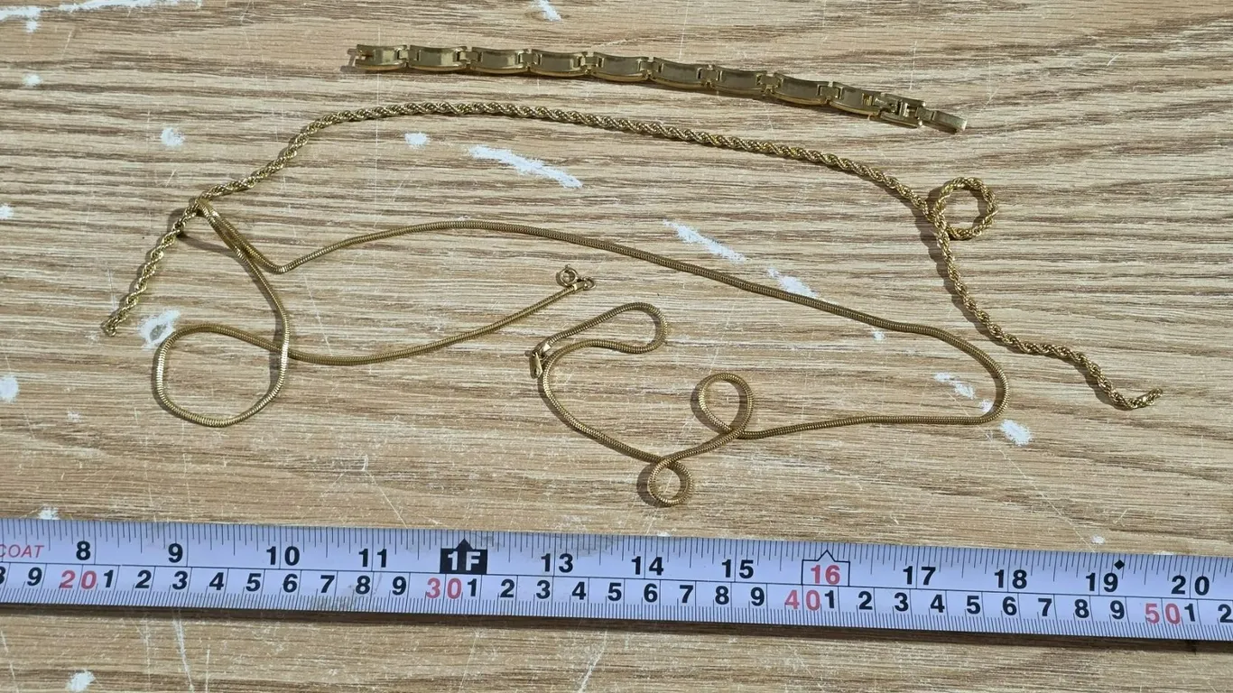 (3) Gold Tone Items, Brcalet, Snake Style Necklace 16'' Lonf, Choker Necklace Missing Hooks 8'' Long