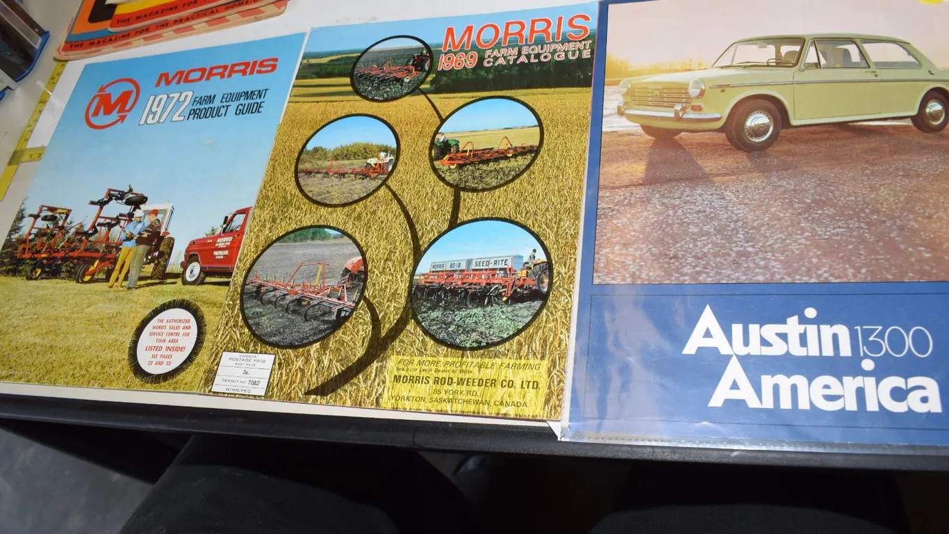 Morris Farm Catalogs, Austin 1300 Brochure