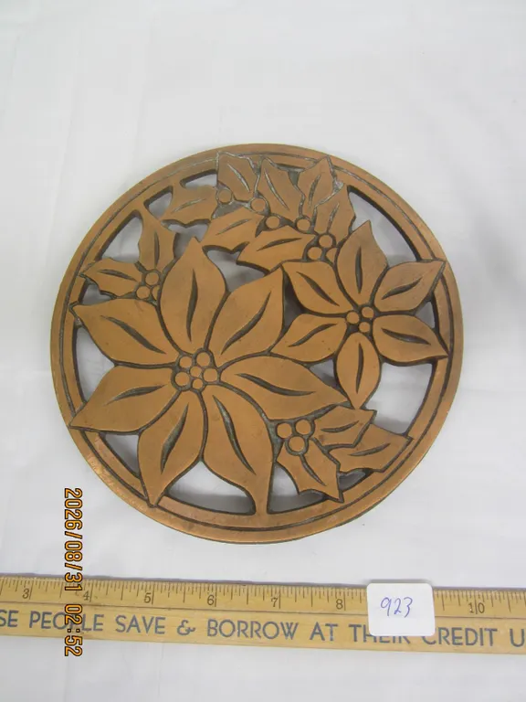 923. Vintage Copper Trivet with a Point Seta Pattern