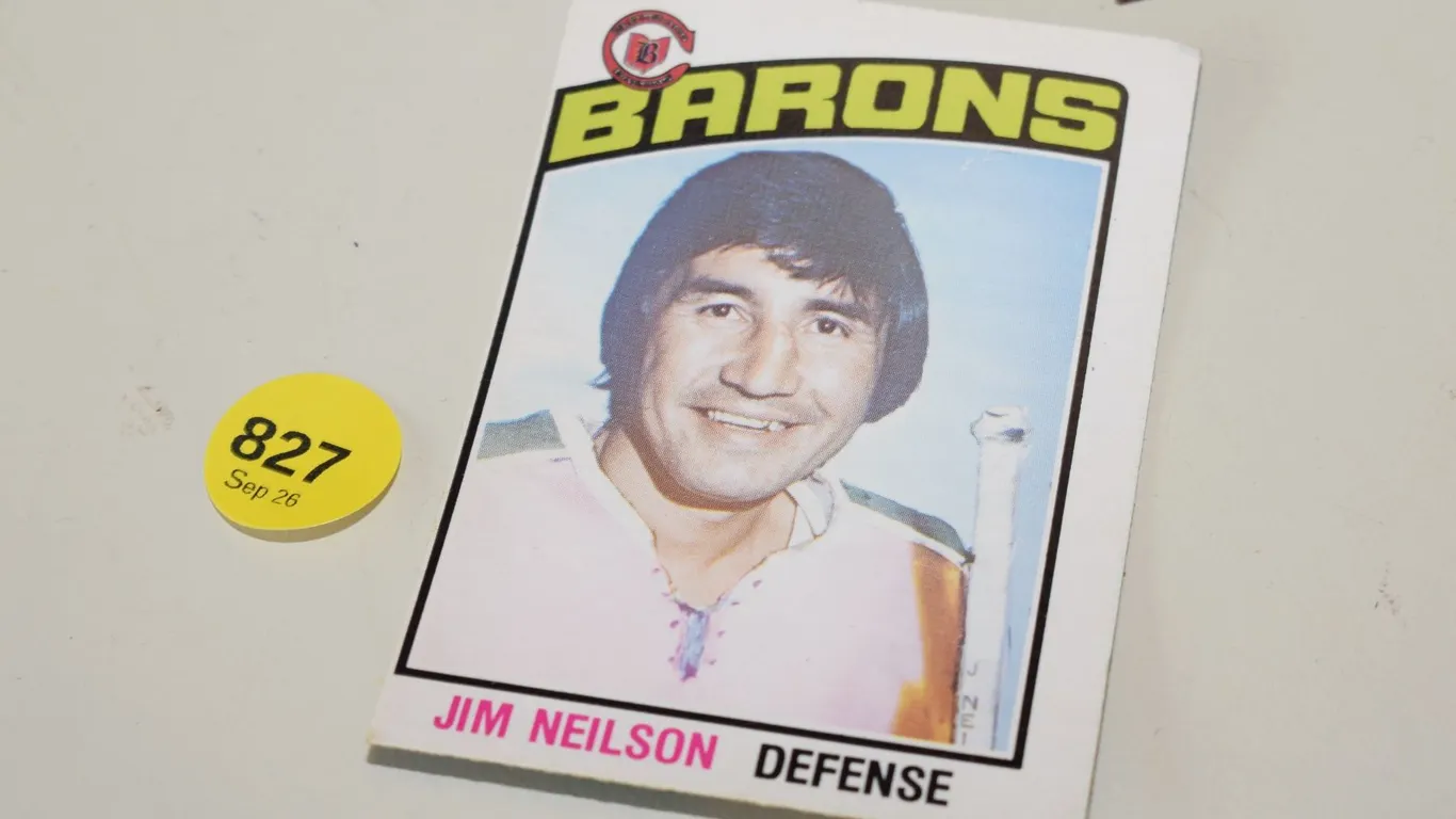 1976 O-Pee-Chee Jim Neilson (Big River, SK) Hockey Card