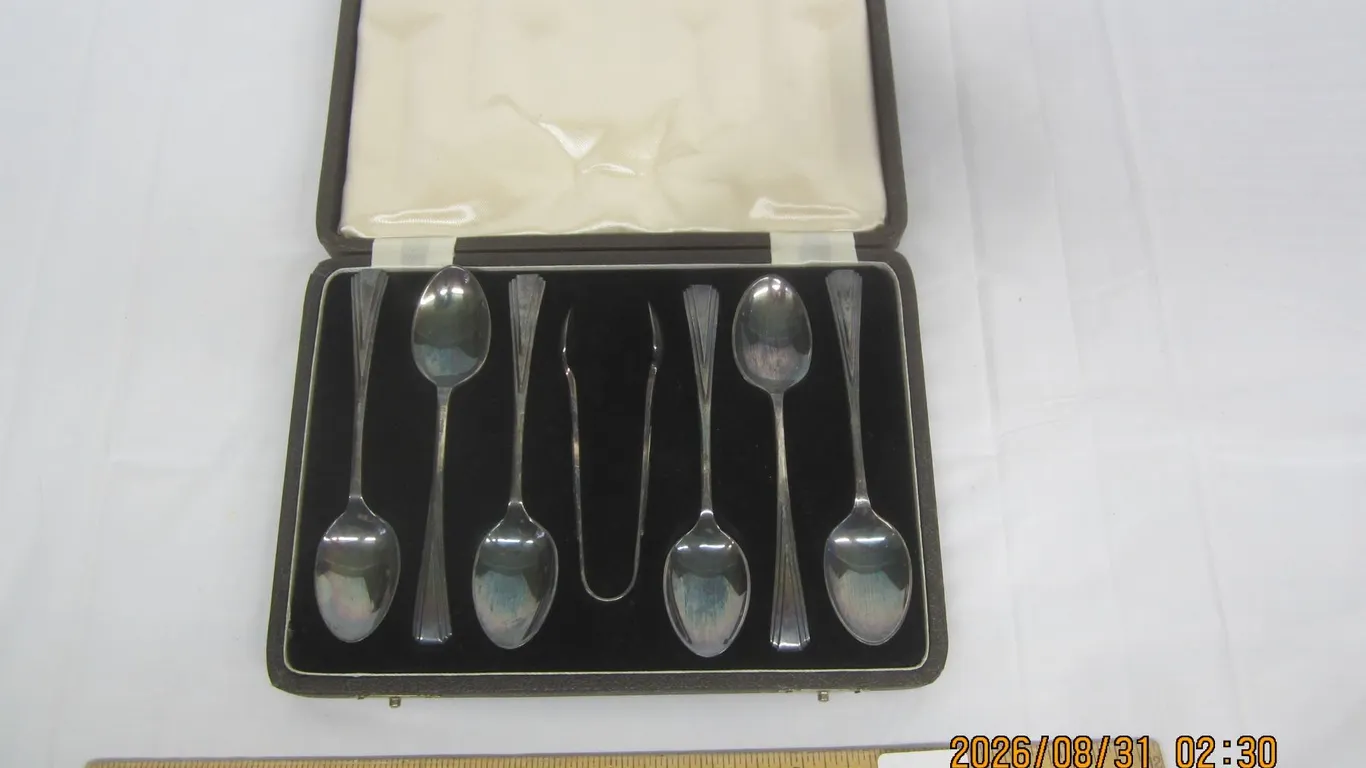918. Antique Siver Plate Teaspoons and Sugar Tongs with Original Display Case
