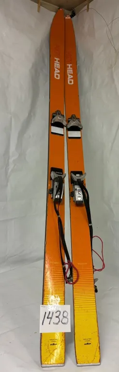 Hot Heads Downhill Skis 71” (180cm) w/ 505 Salamon Bindings