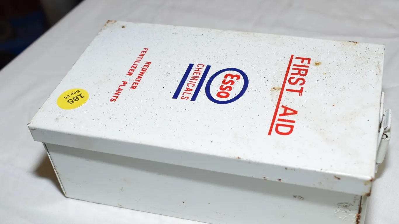 Esso First Aid Kit