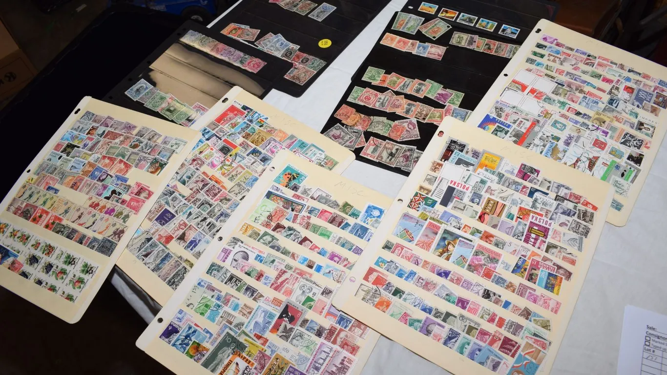 Stamp Stock Pages – Queen Victoria