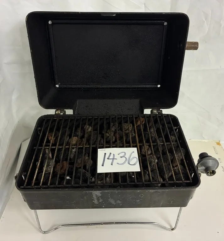 Portable 17” Propane Cast Iron BBQ
