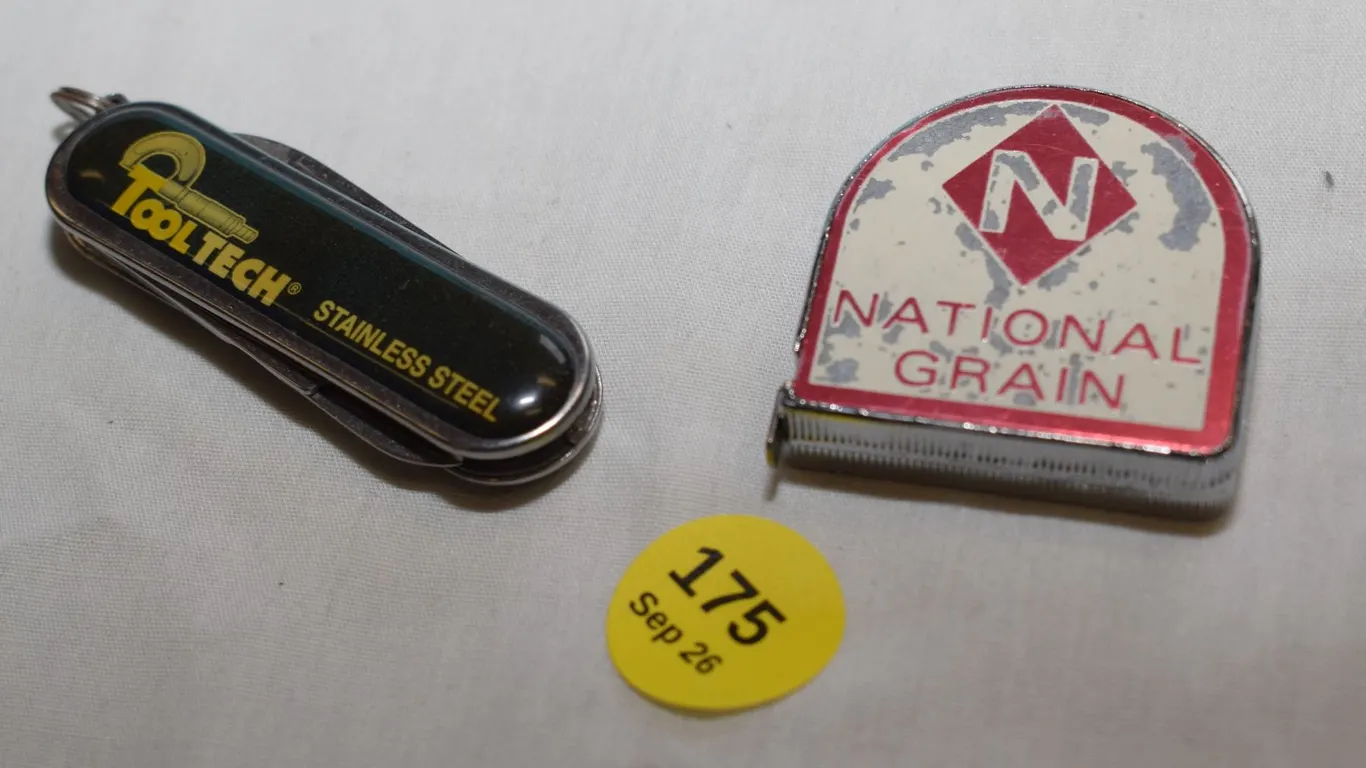National Grain Elevator Tape Measure, Pocket Knife