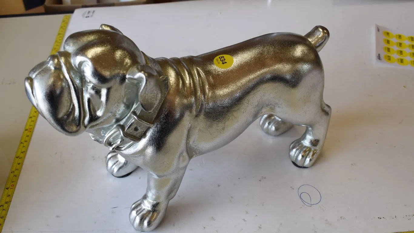 English Bulldog Décor Statue