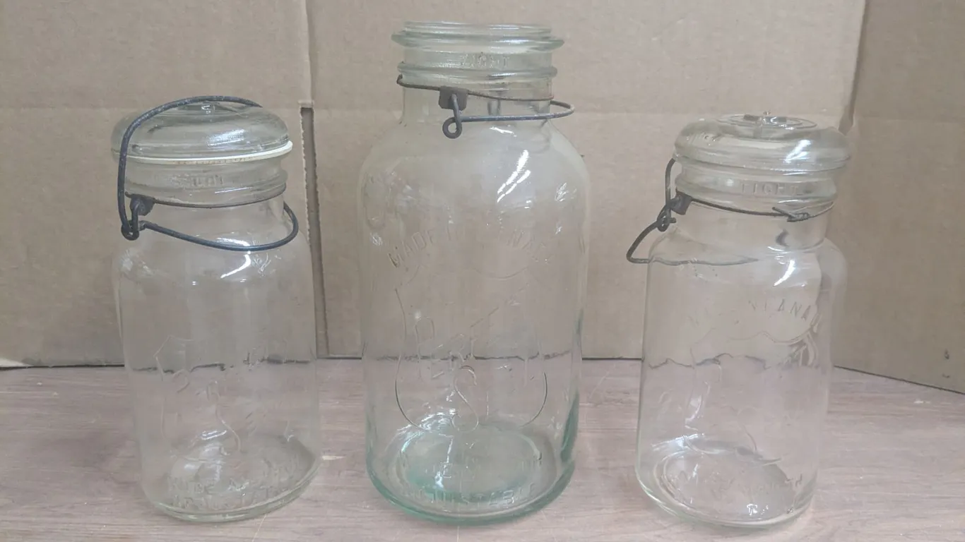 (3) Perfect Seal Glass Sealers inc. (2) w/ Glass Tops