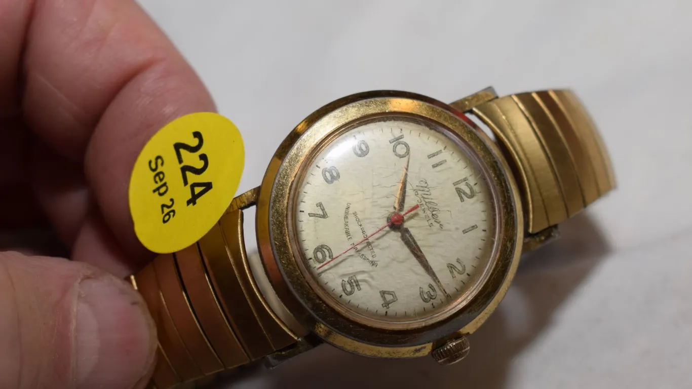 Milber 17 Jewels Men’s Watch – Not Running