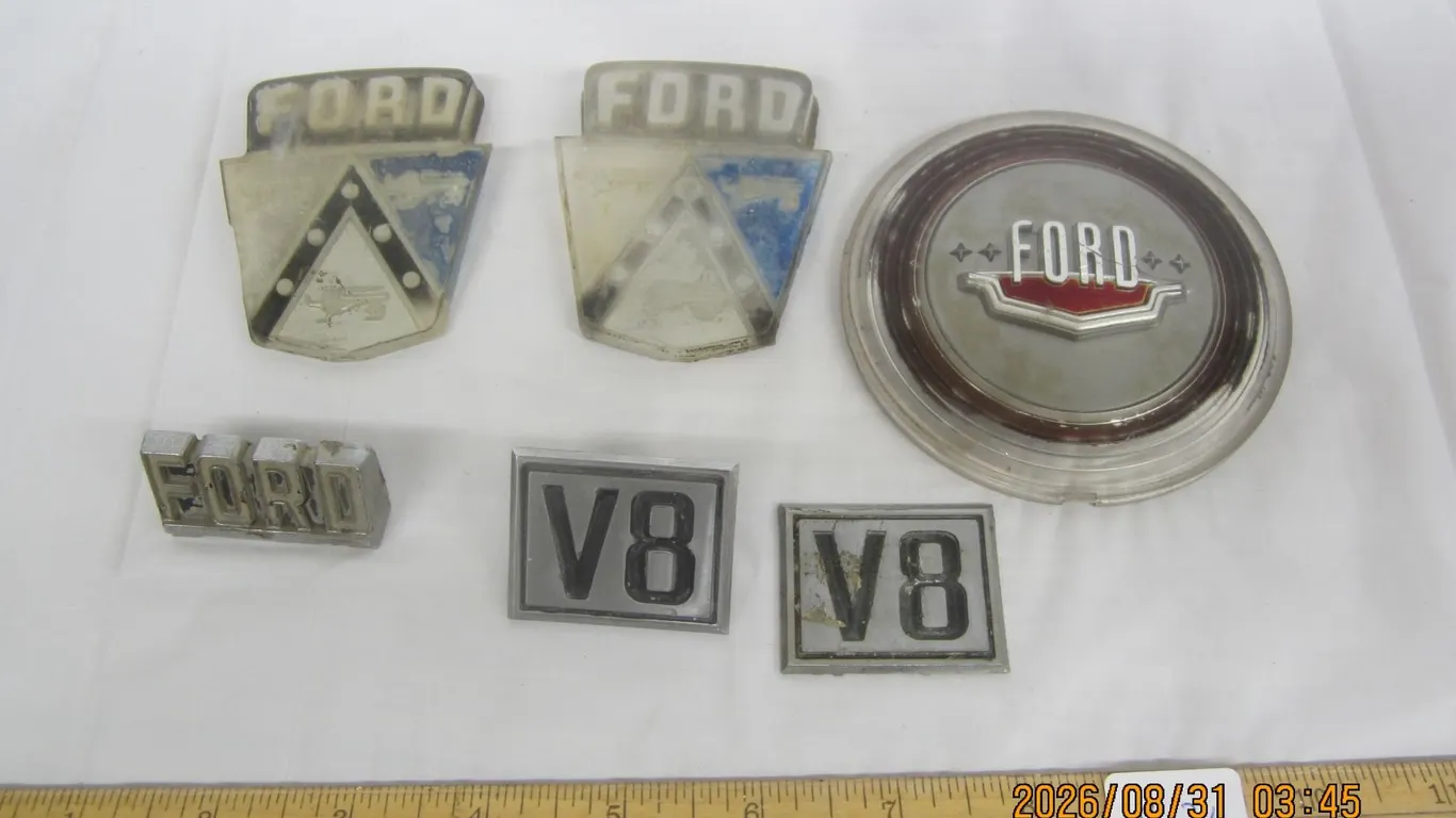 934. Vintage 1950's Ford Emblems