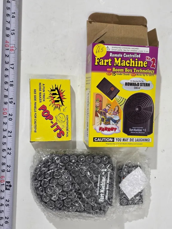 Remote Controlled Fart Machine (up to 100’), Noise Makers