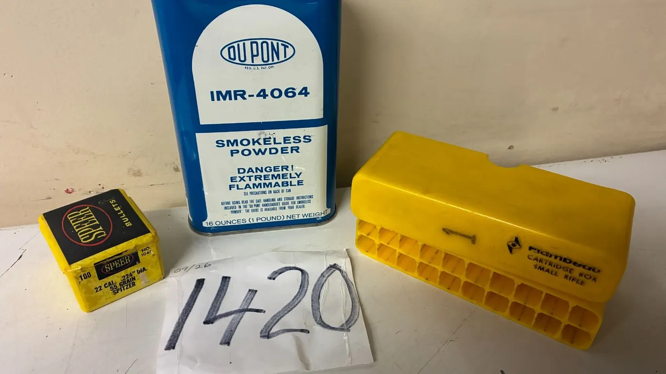Smokeless Powder 1lb 4064, (100) .224 55gr Bullets, Cartridge Box **PAL Required