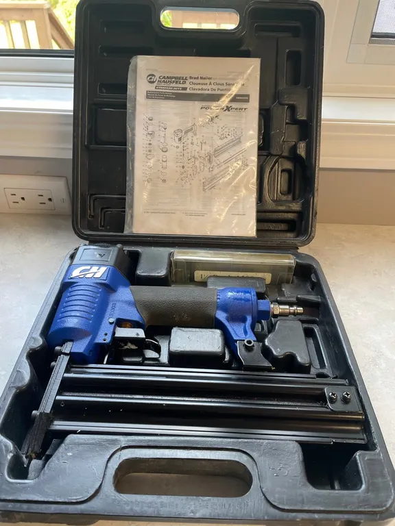 Brad nailer