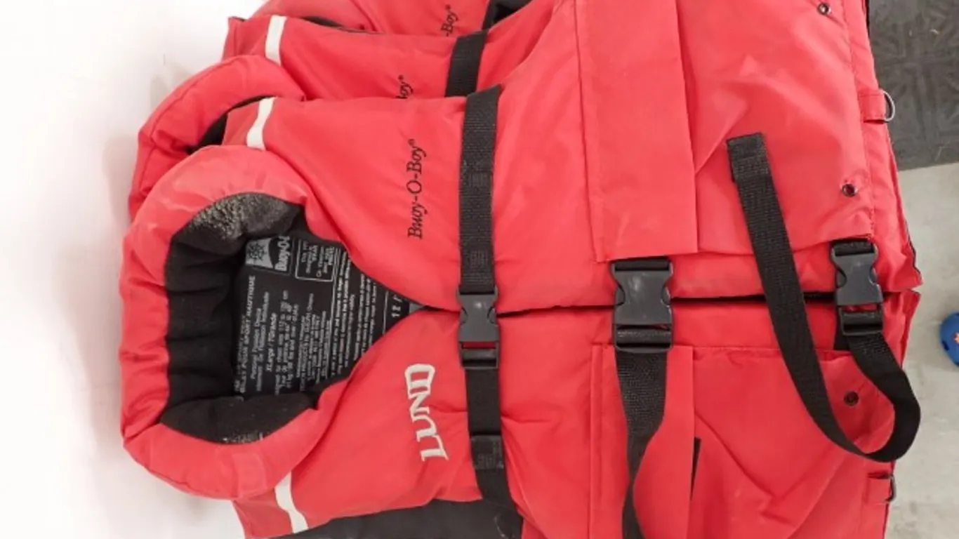 Five Lund Buoy o Boy XL