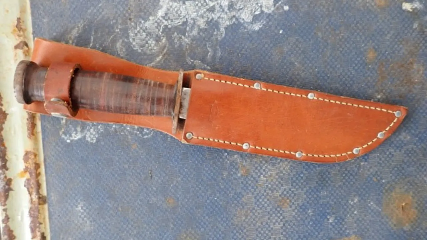 Kinfolks Blade with Sheath