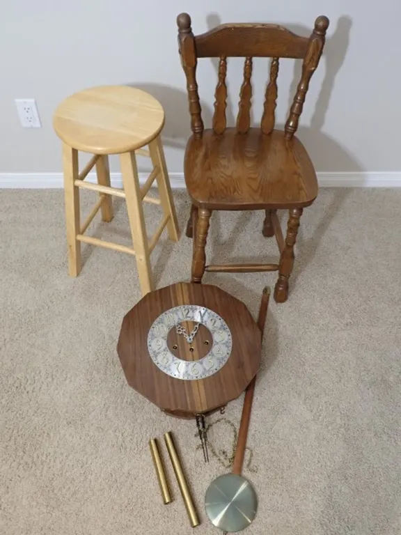 Wall Clock with Weights plus