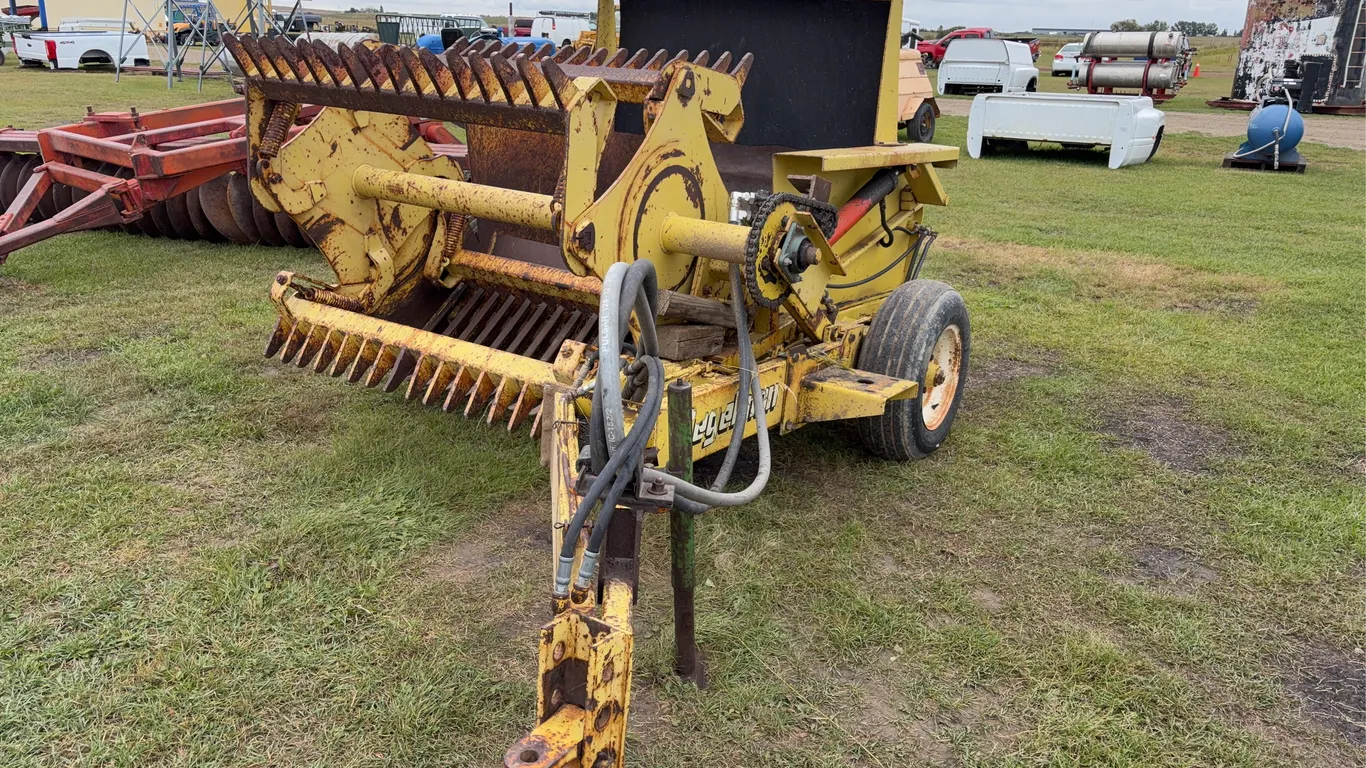 Degelman R57005 Hydraulic Rock Picker, Pin Hitch *Unreserved*