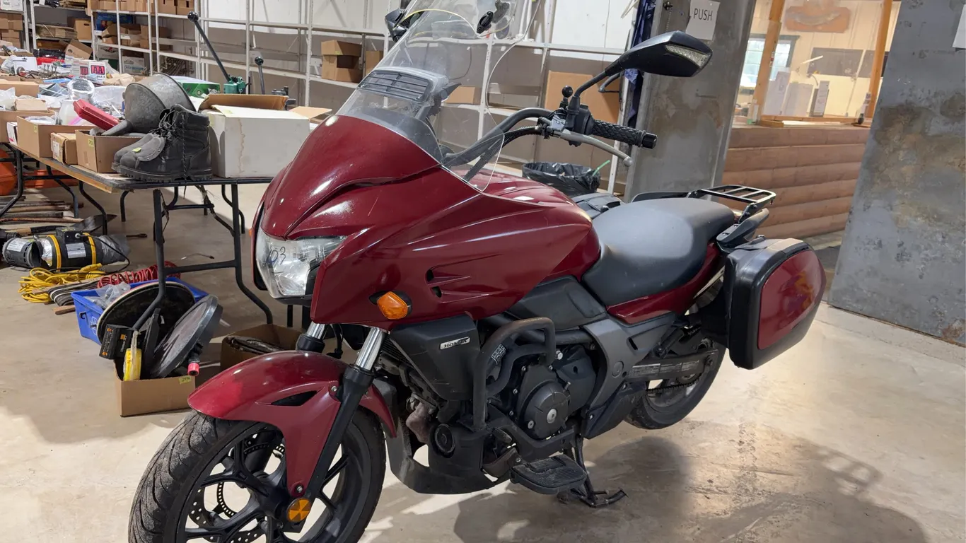 2014 Honda CXT 700 CC Motorcycle *Unreserved*