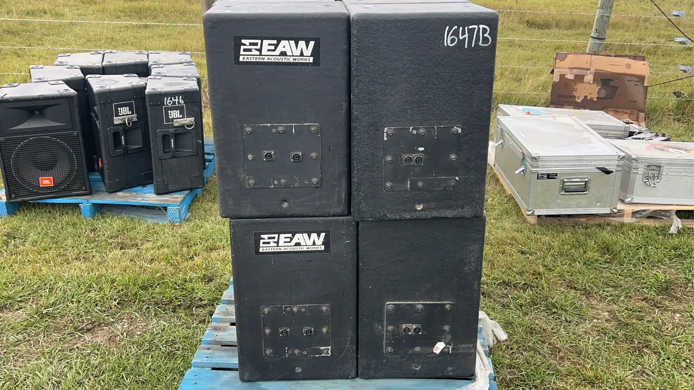 Eastern Acoustic Works Speakers, approx. 12, *Unreserved*