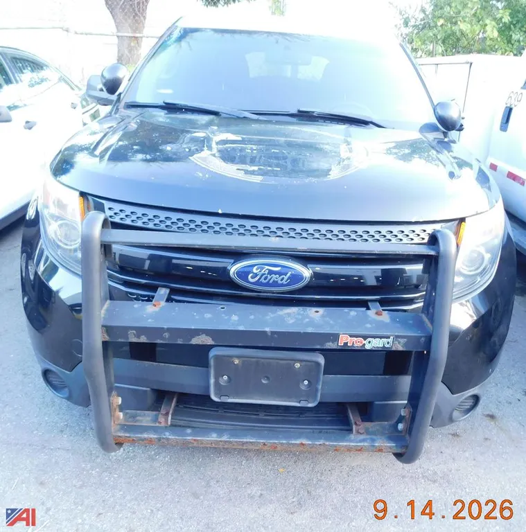 (#5785) 2013 Ford Explorer SUV/Police Vehicle