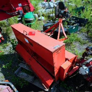 Olathe #93 Slit Seeder