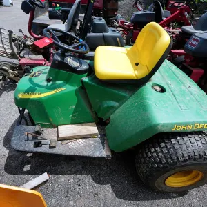 John Deere 3-Wheel #1200A Bunker & Field Rake